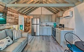 Everglades City Trailer Cabin With Boat Slip!